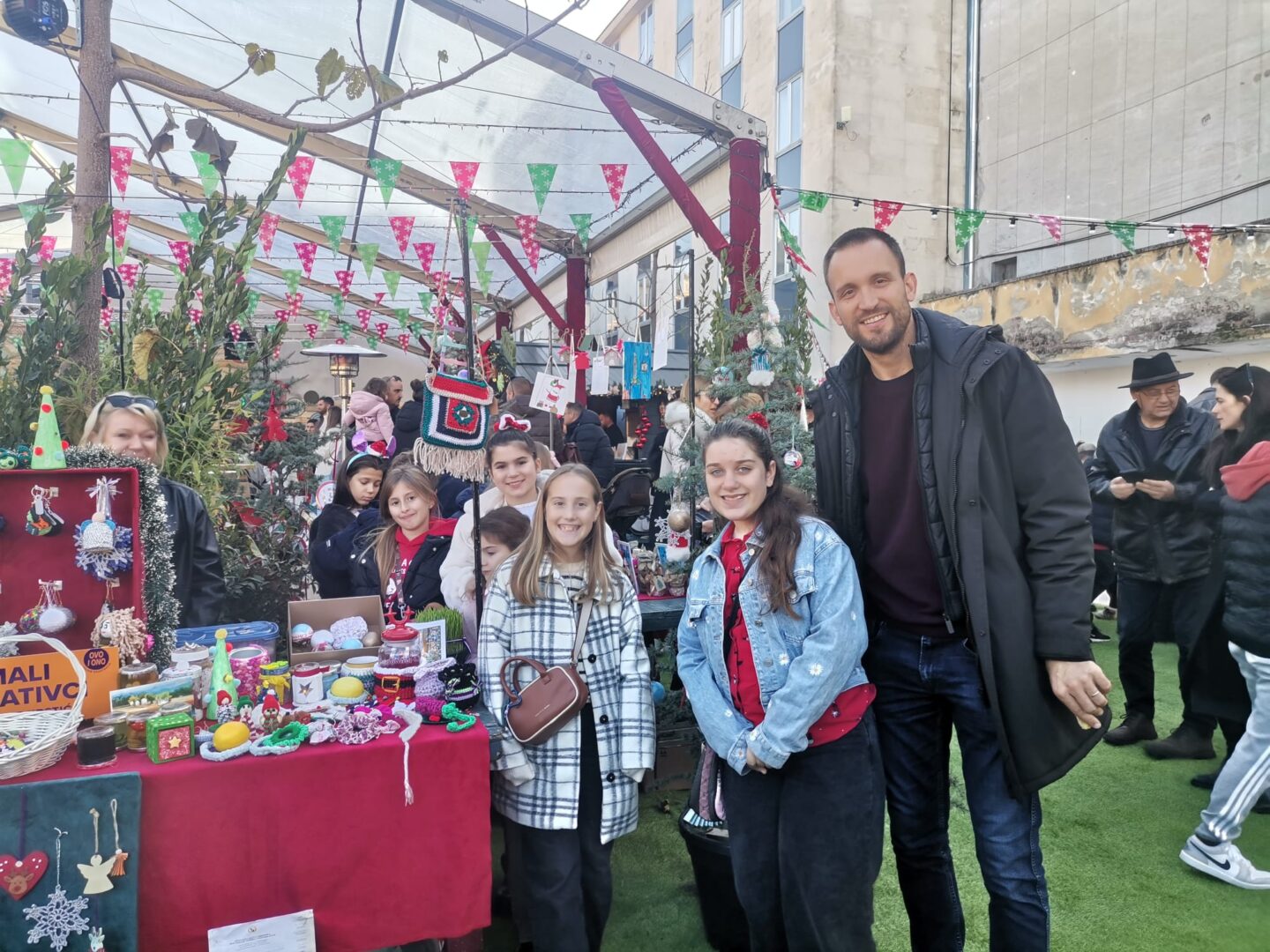 Naše male kreativce podržao je i gradonačelnik Šime Erlić