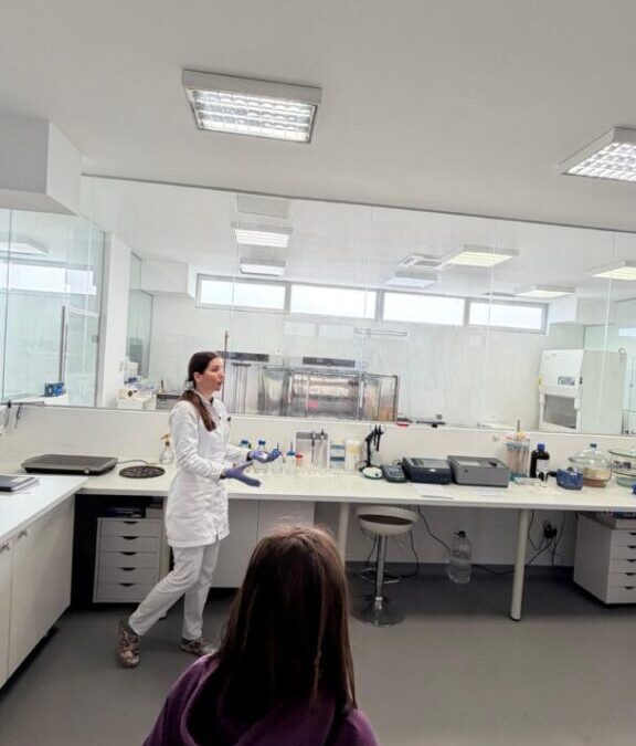 Od učionice do laboratorija –  mala škola znanosti 